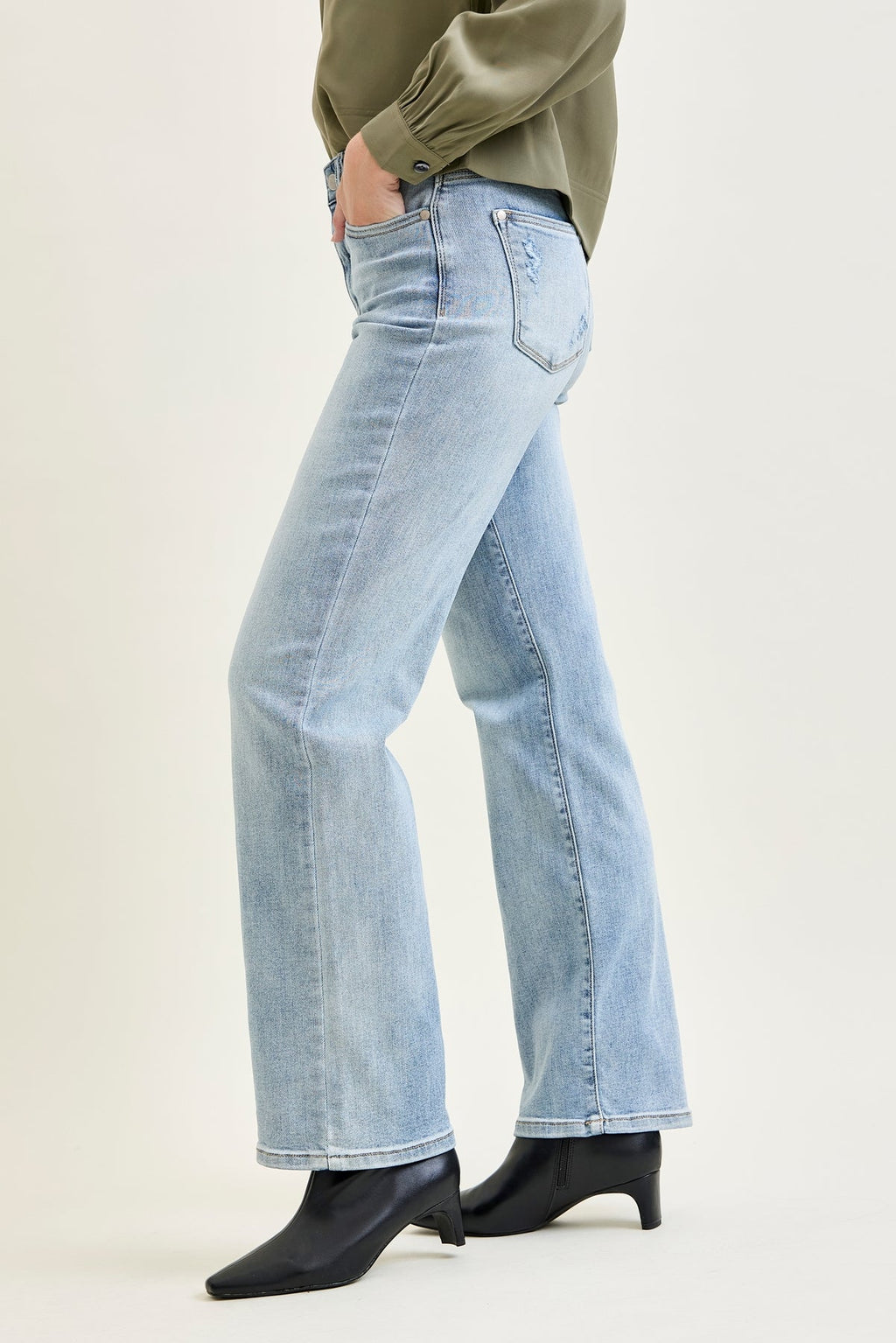 Kimberly Light Wash Straight Leg Jeans